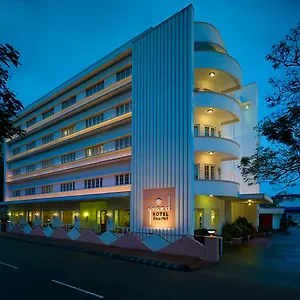 4* Hotel Grand